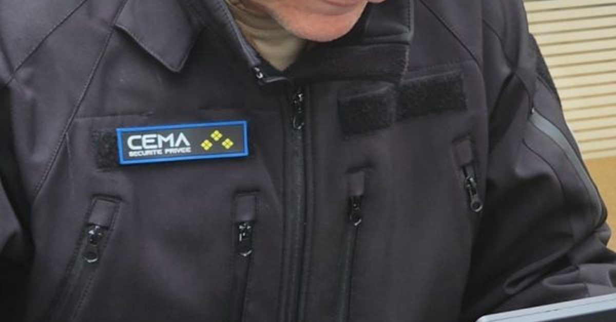 Un agent de sécurité au travail